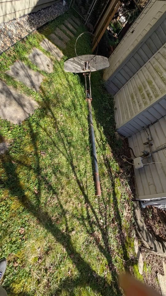 Free sturdy basketball hoop - photo 2