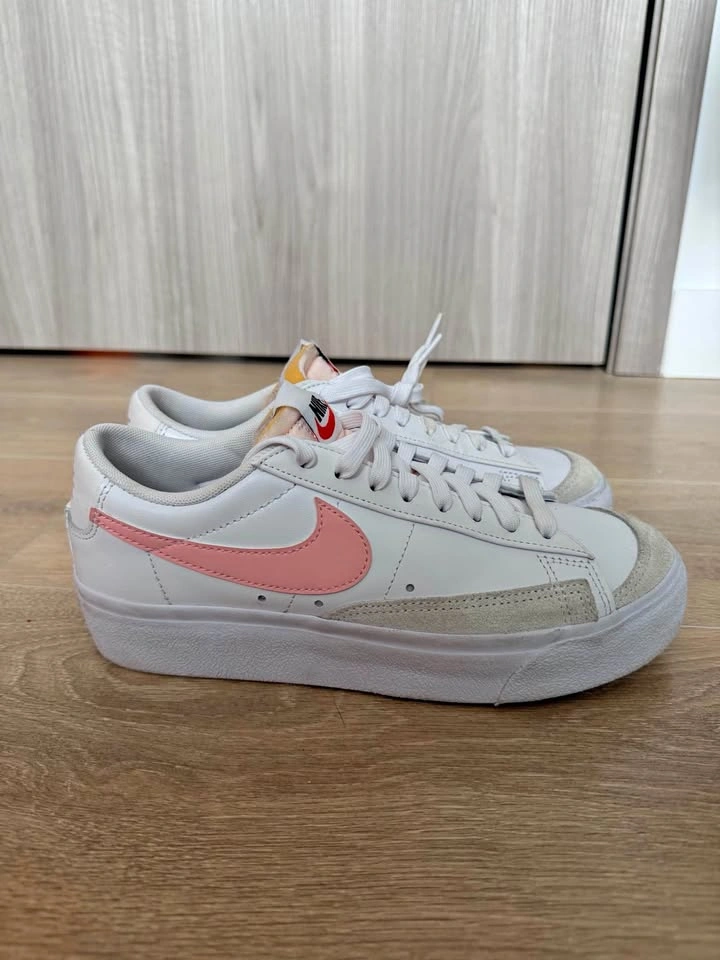 Nike Blazer Low Platform Sneakers White Pink - Size 7.5