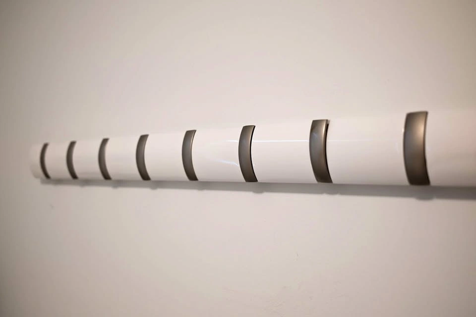 Umbra Flip 8 Wall Hook – modern space-saving coat rack
