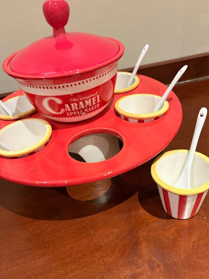 The Original Caramel Apple Maker - photo 3