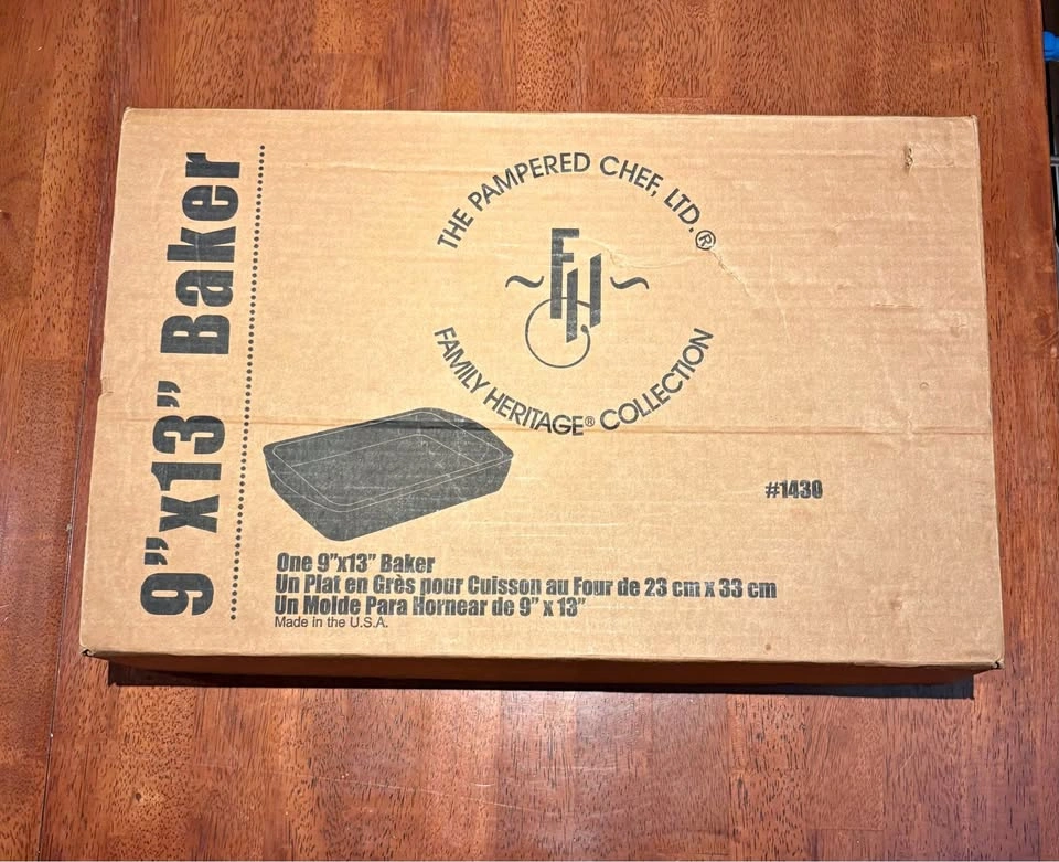 Pampered Chef Stoneware - Rectangular Baker