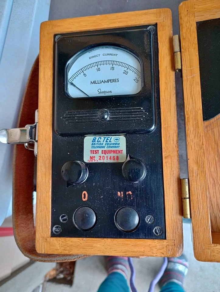Vintage BCTel Test Box