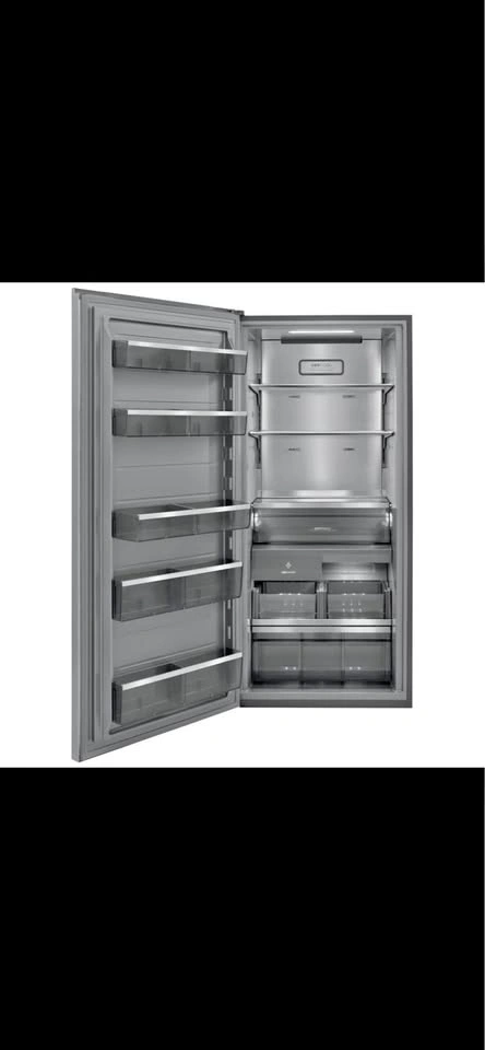 Electrolux EI33AF80WS 19 cu. ft. Upright Freezer
