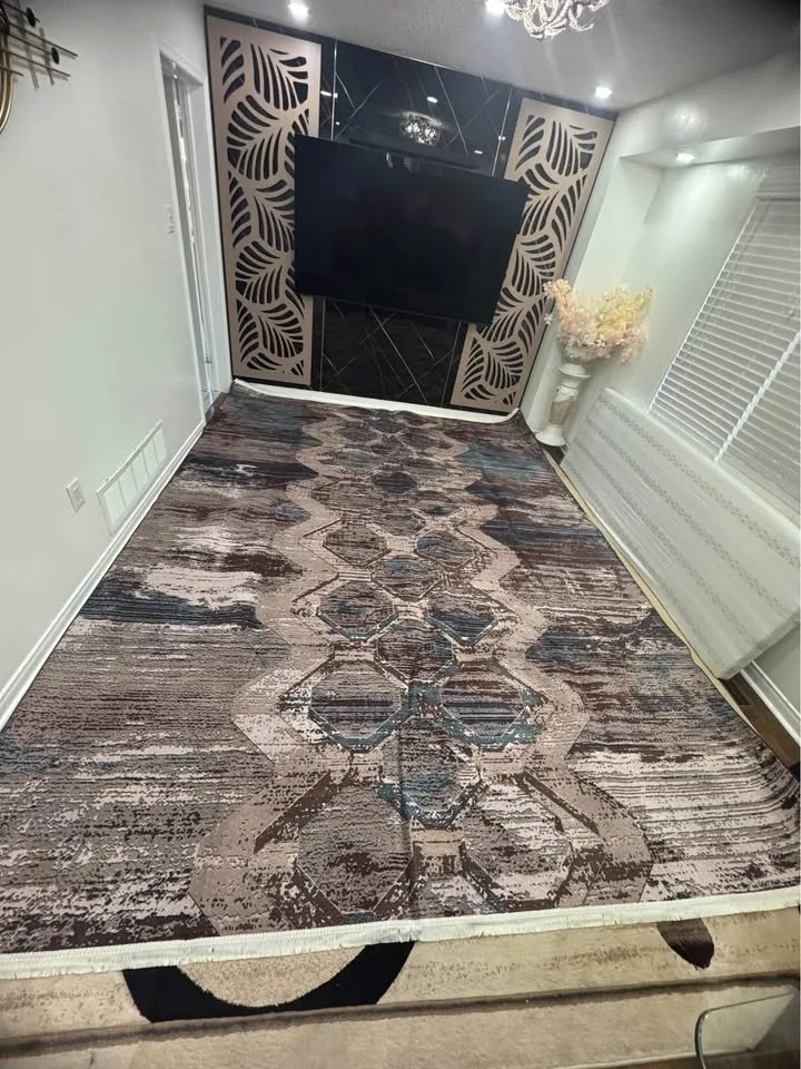 Big Modern Area Rug Elegant design Must see in person... image indicator(6)