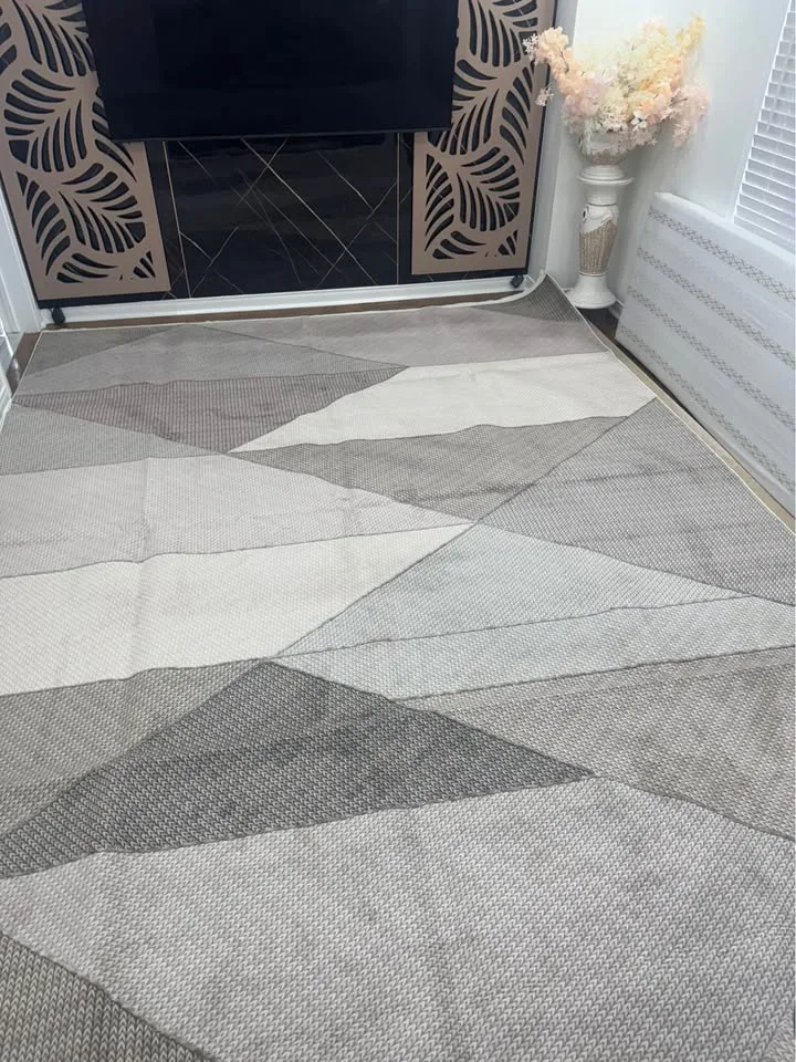 Big Modern Area Rug Elegant design Must see in person... image indicator(8)