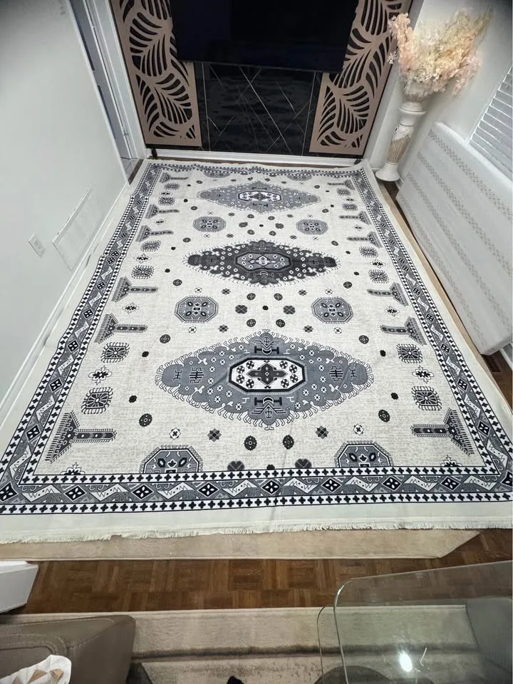 New elegant modern Persian design carpet 7x10 & 10x13 image indicator(6)