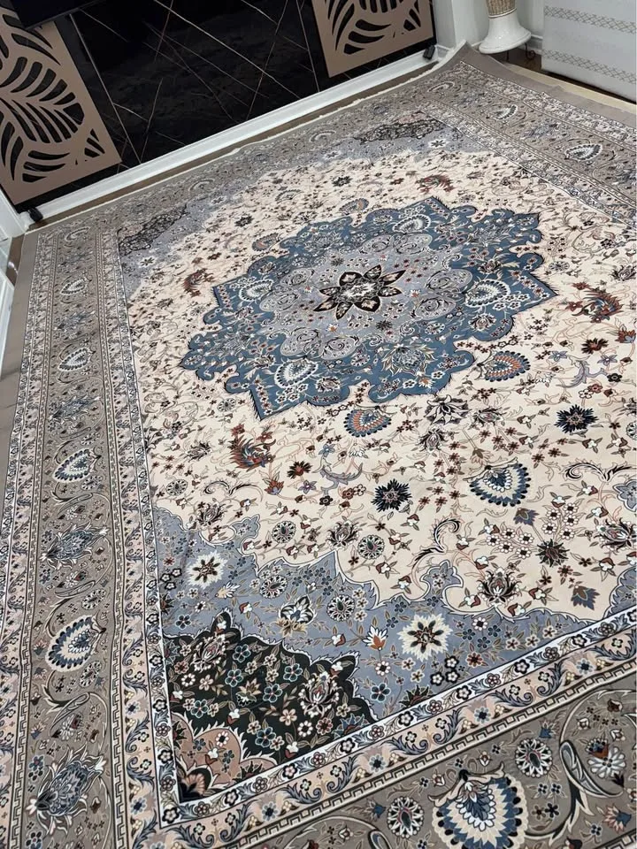 Persian Design Carpet - 7x10 & 10x13 ft Sizes image indicator(3)