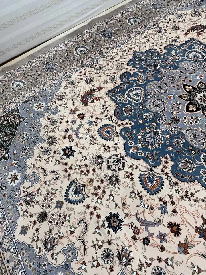 Persian Design Carpet - 7x10 & 10x13 ft Sizes image indicator(9)