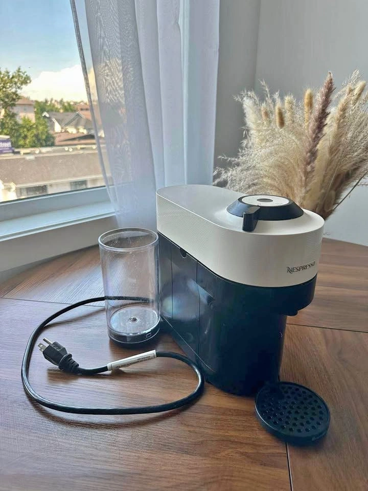 Nespresso Vertuo Pop espresso and coffee machine