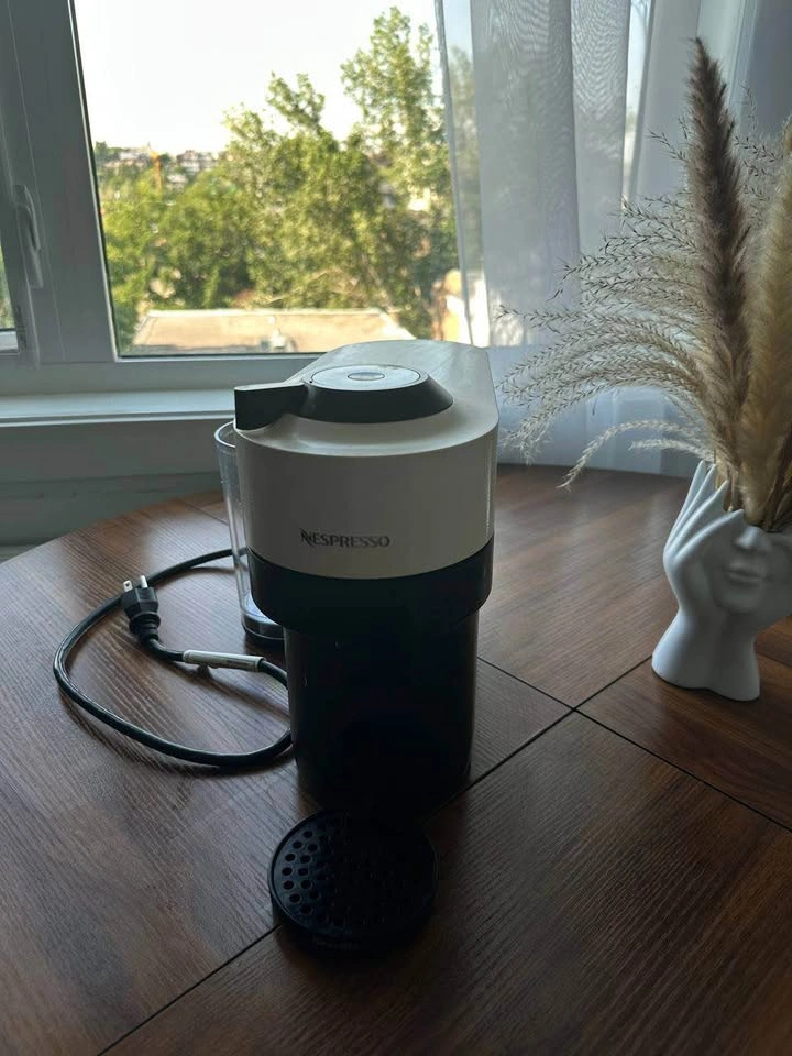 Nespresso Vertuo Pop espresso and coffee machine - photo 3