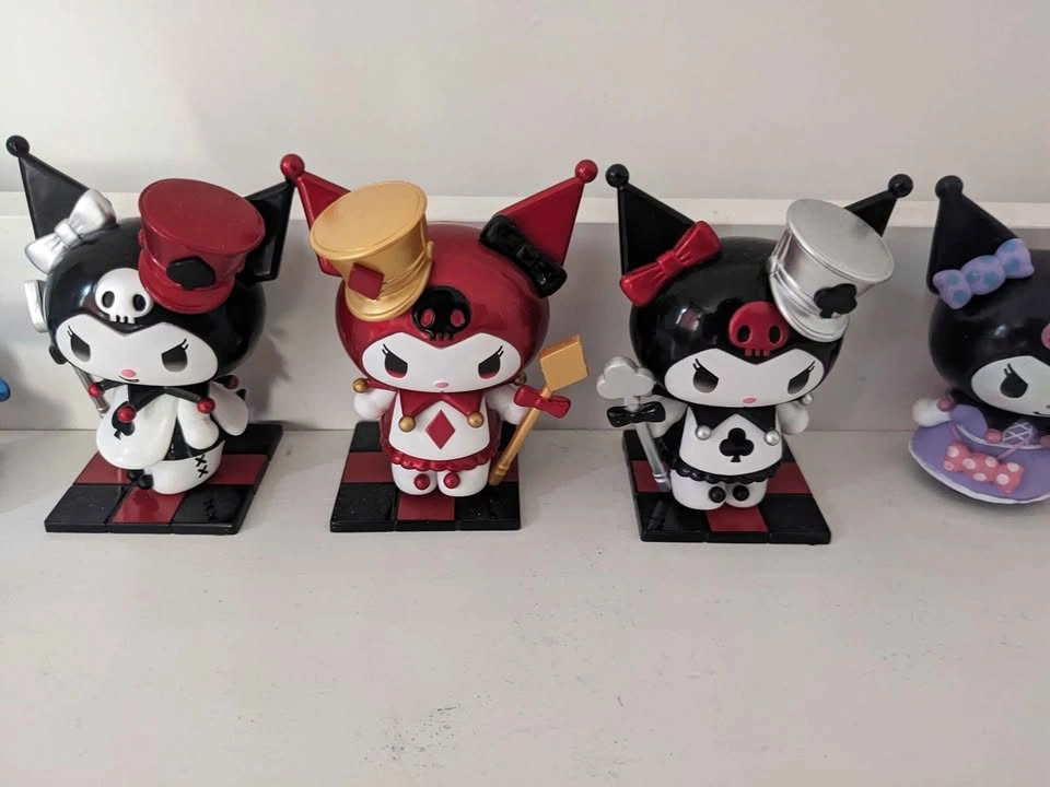 Sanrio Kuromi and My Melody Collectible Figures Blind Box Opened - photo 4
