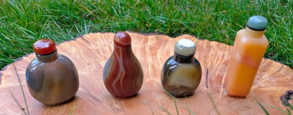 Natural Stone Snuff Bottles (Banded Agate & Jadeite)
