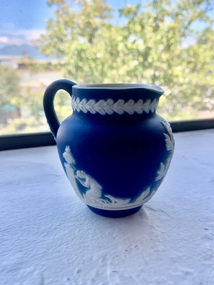 Antique Jasperware pitcher and bowl from Adams in Tunstall Engla - photo 2
