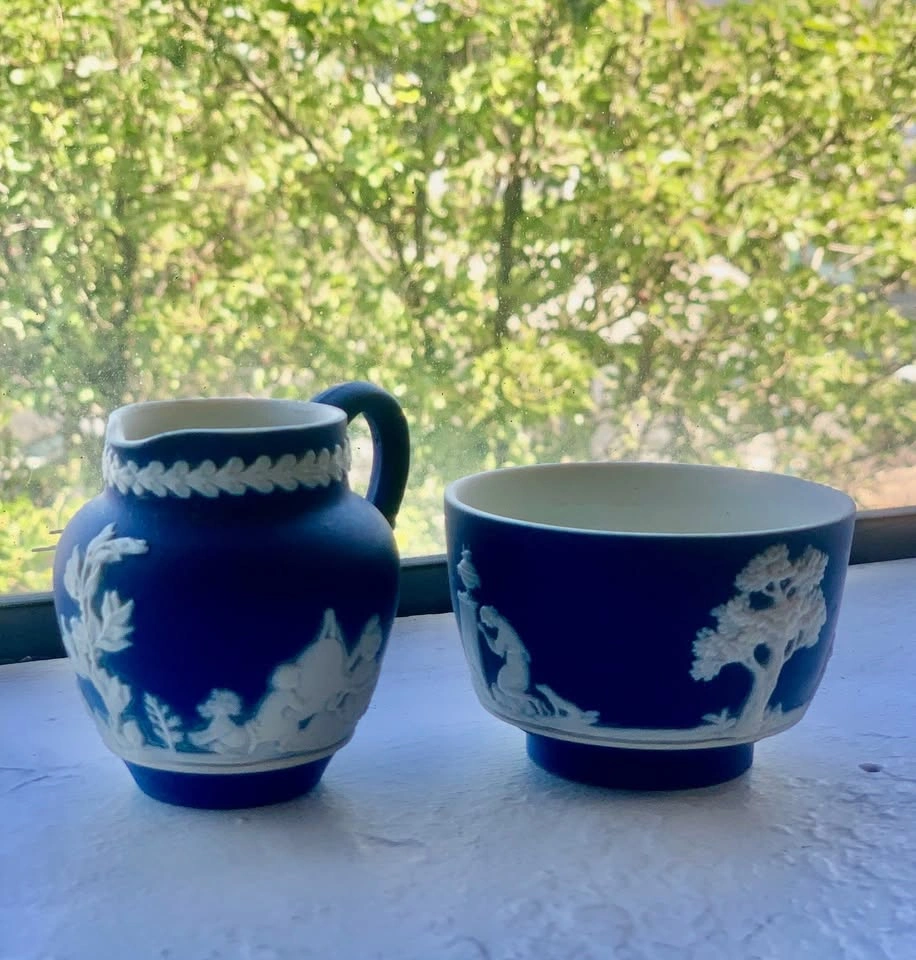 Antique Jasperware pitcher and bowl from Adams in Tunstall Engla - photo 3
