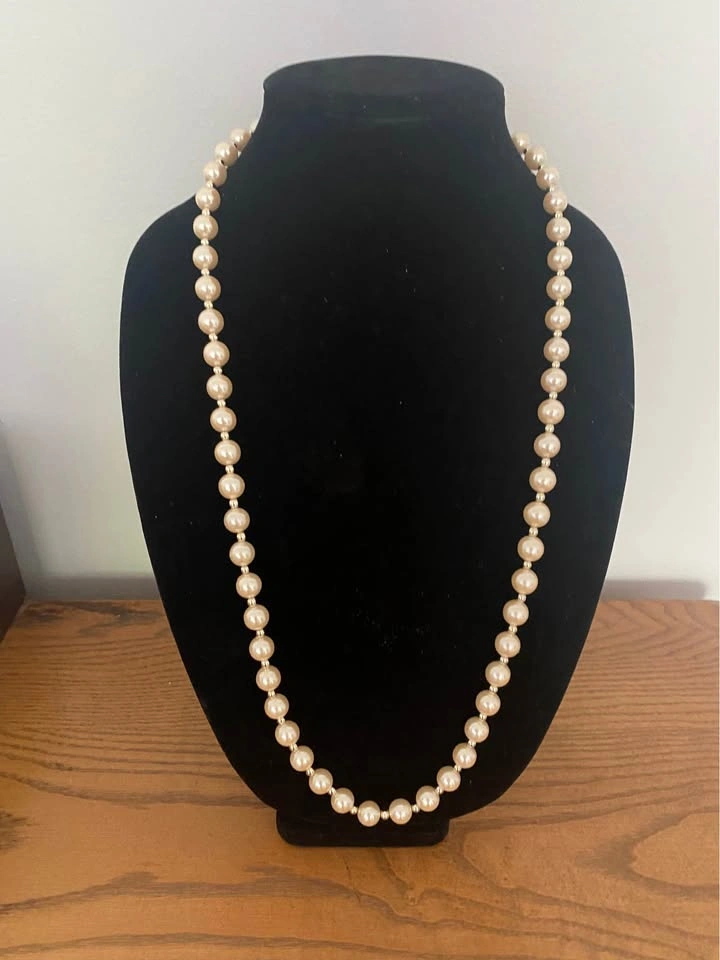 Vintage Cream Faux Pearl and Gold-Tone Bead Necklace - photo 2