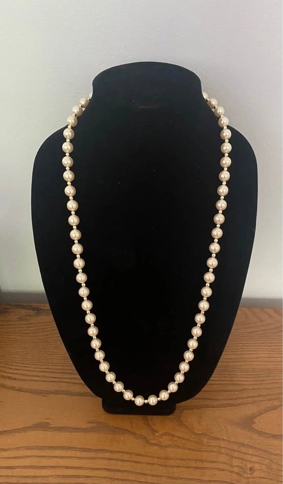 Vintage Cream Faux Pearl and Gold-Tone Bead Necklace - photo 4