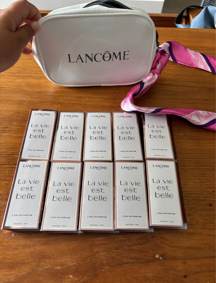 Lancôme La Vie Est Belle Eau de Parfum Sample Set 12ml - photo 2