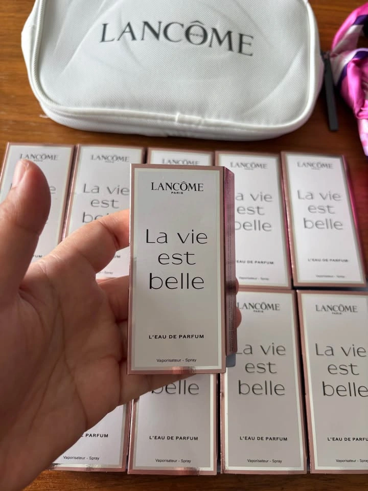 Lancôme La Vie Est Belle Eau de Parfum Sample Set 12ml - photo 3
