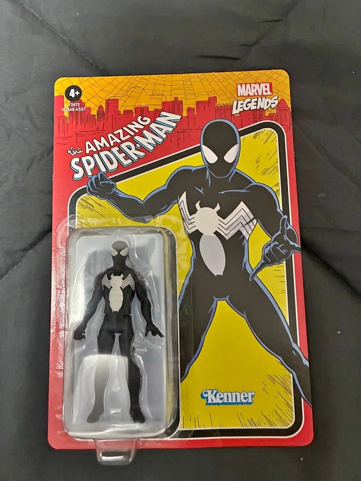 Hasbro Marvel Legends Retro 375 Symbiote Spider-Man Figure