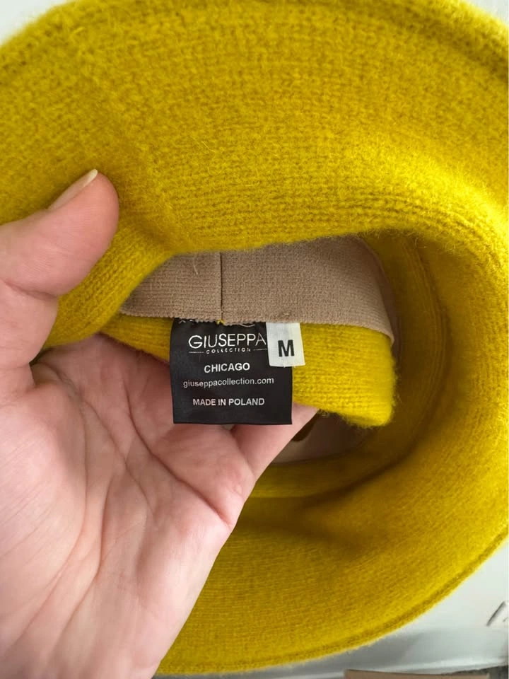 Yellow Hat - photo 2