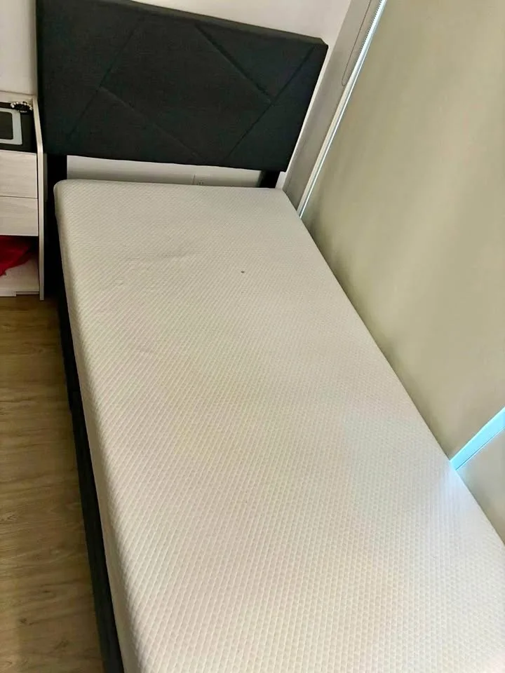 Twin mattress- Urgent Sale