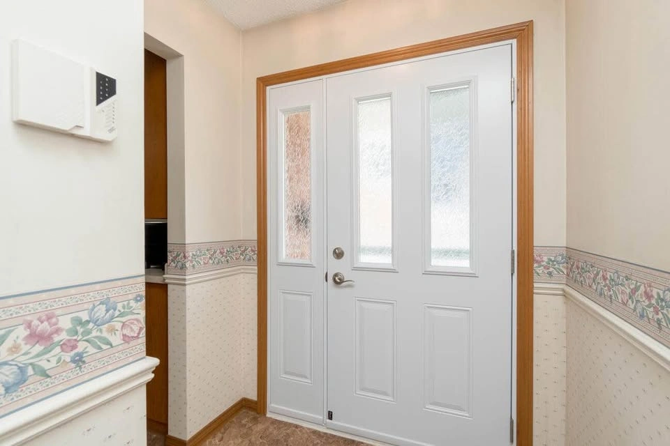 3 Beds 2 Baths - House - photo 3