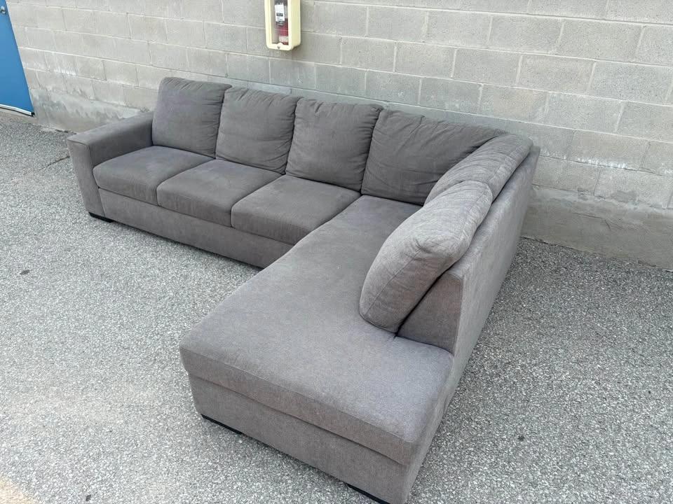 Modern Grey Sectional Sofa with Chaise - photo 2