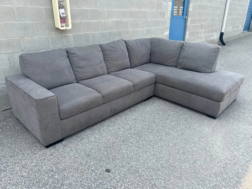 Modern Grey Sectional Sofa with Chaise - photo 3