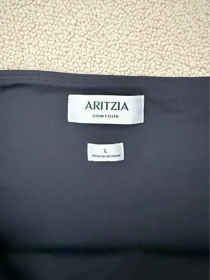 Aritzia Babaton Original Contour Ravish Top in Black (Size Large - photo 4