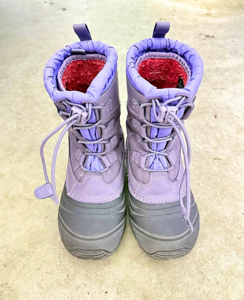Kids North Face Waterproof Boots (Size 1)