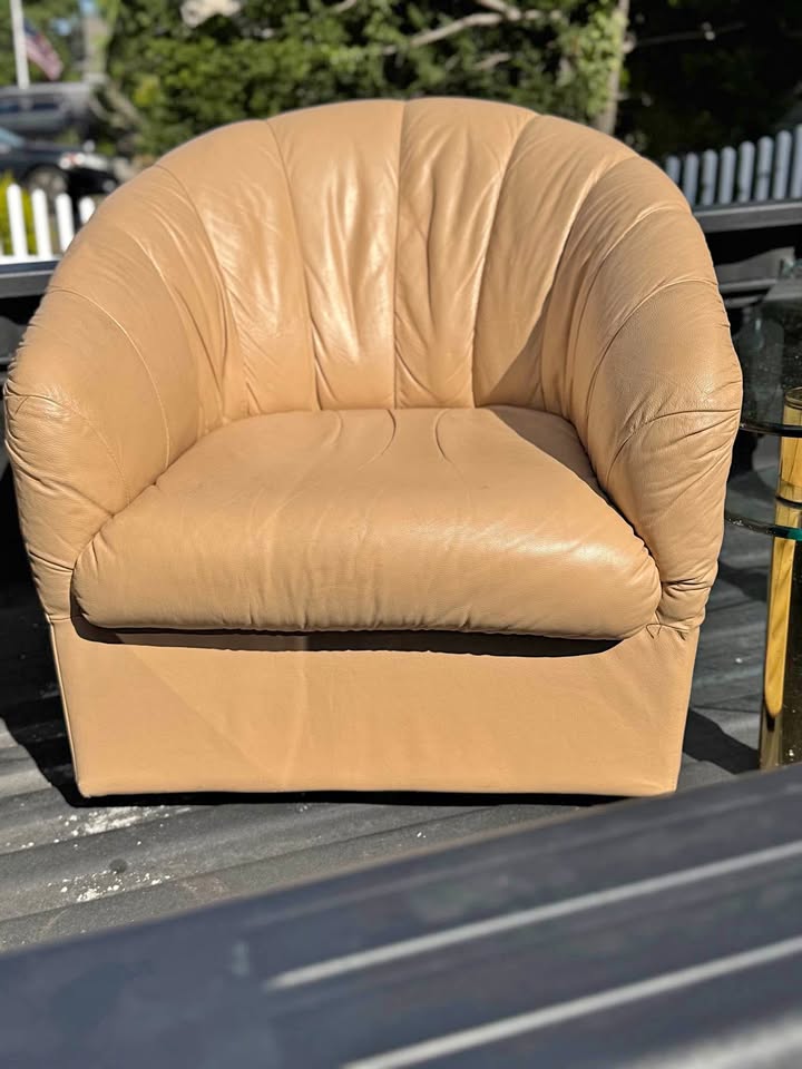 Leather swivel chair