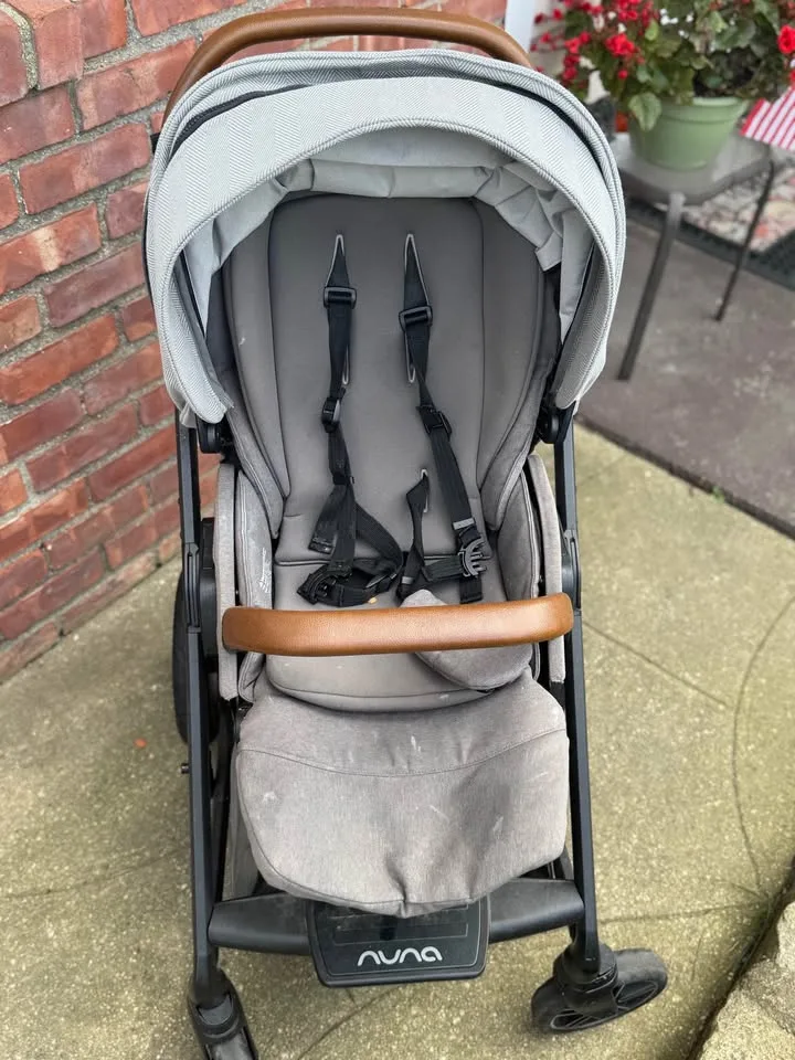 Nuna Mixx Stroller image indicator(2)