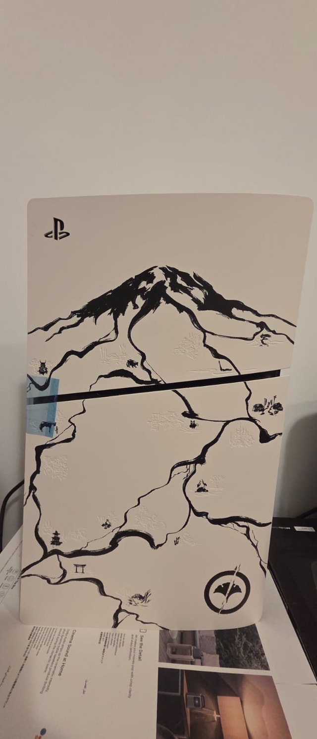 PS5 Slim Ghost of Yōtei Black Limited Edition - photo 4