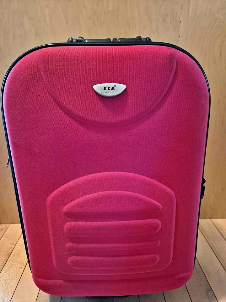 RCA COLLECTION SUITCASE
