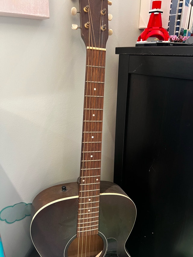 Art & Lutherie Legacy Bourbon Burst Acoustic Guitar - photo 4