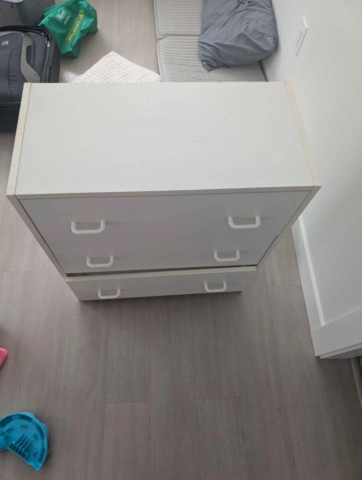 White little dresser - photo 3