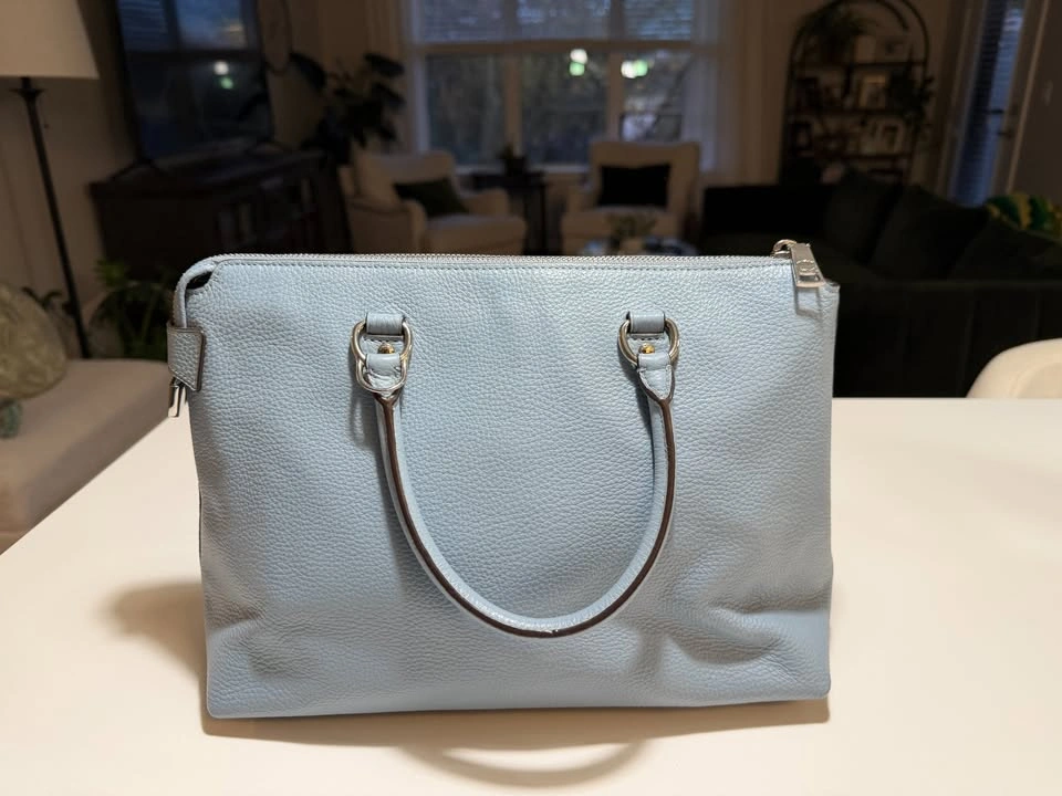 Coach Purse - excellent condition - photo 2
