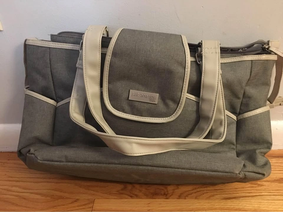 Just One You Diaper Bag / Like-new