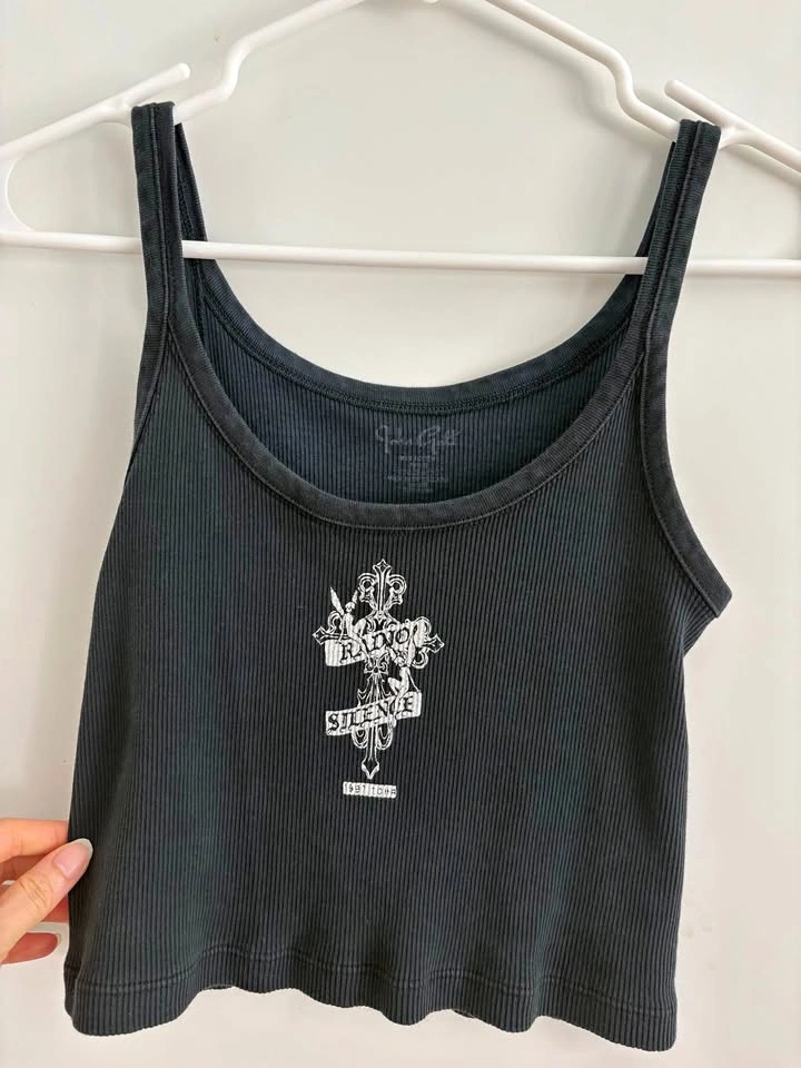 Brandy Melville Ribbed Tank Top (One Size)