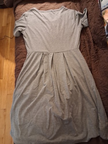 Women's Gray Knit Scoop Neck Short Sleeve Fit & Flare Pleated Dr - photo 2