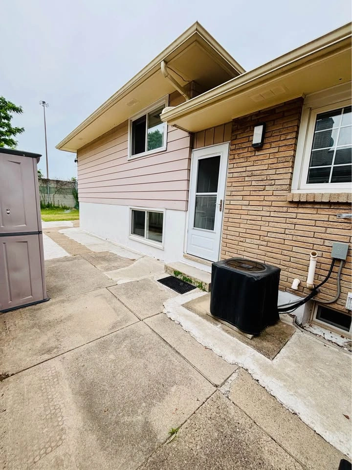 2 Beds 1 Bath - House - photo 3
