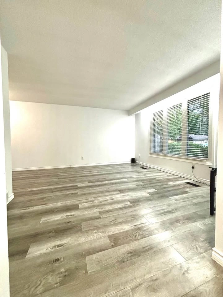 3 Beds 1 Bath - House - photo 5