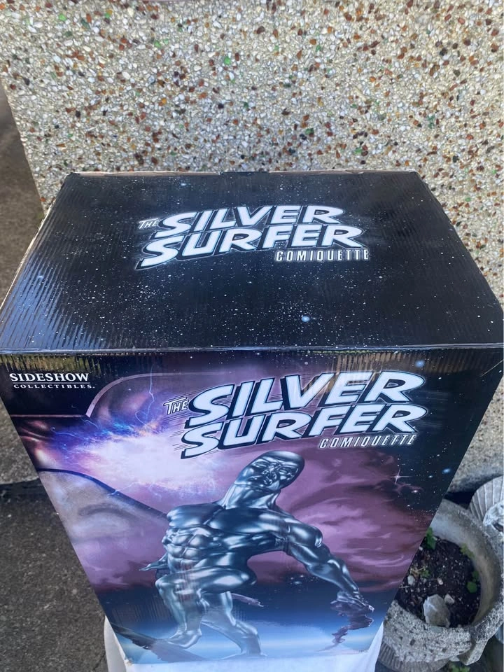 Silver surfer figure action statue numbered #116/950 NEW Sealed - photo 5