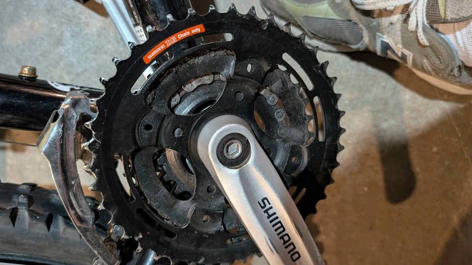 Good MTB Parts and a good Duro tire 26" - photo 4