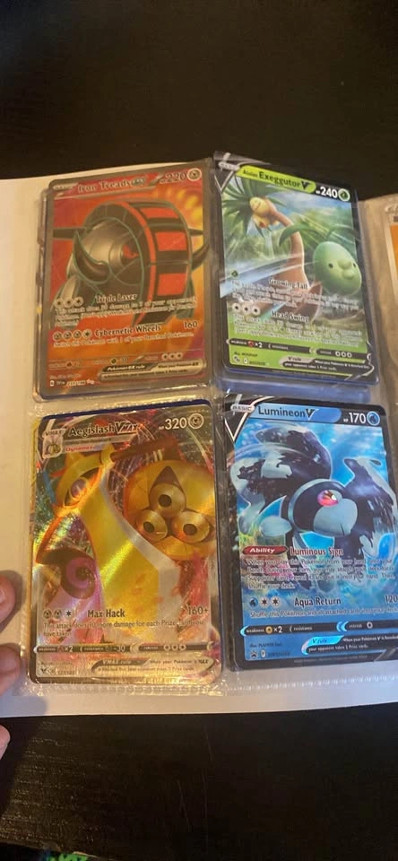 Pokémon Card Lot - photo 5