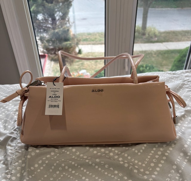 New ALDO Alesandraa Pink Shoulder Bag | Never Used