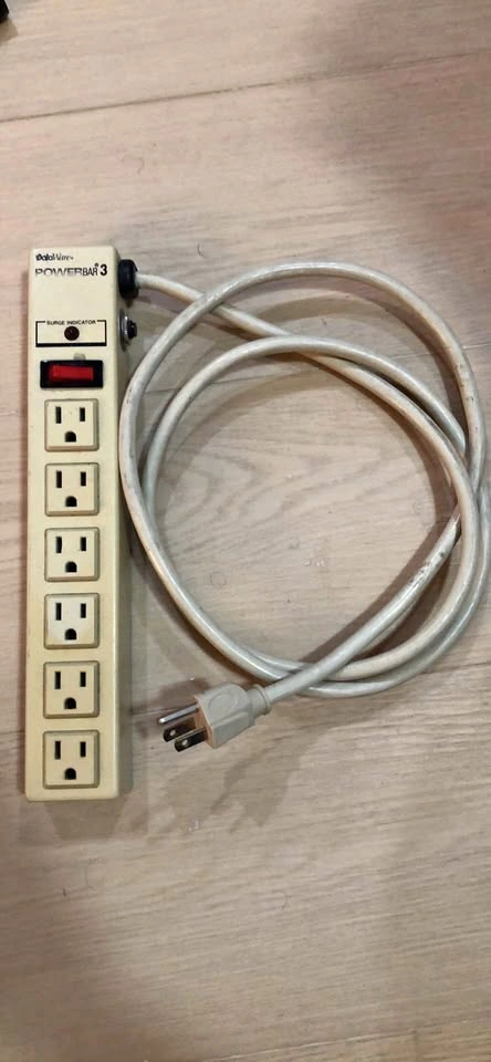 DataWare PowerBar 3 Surge Protector