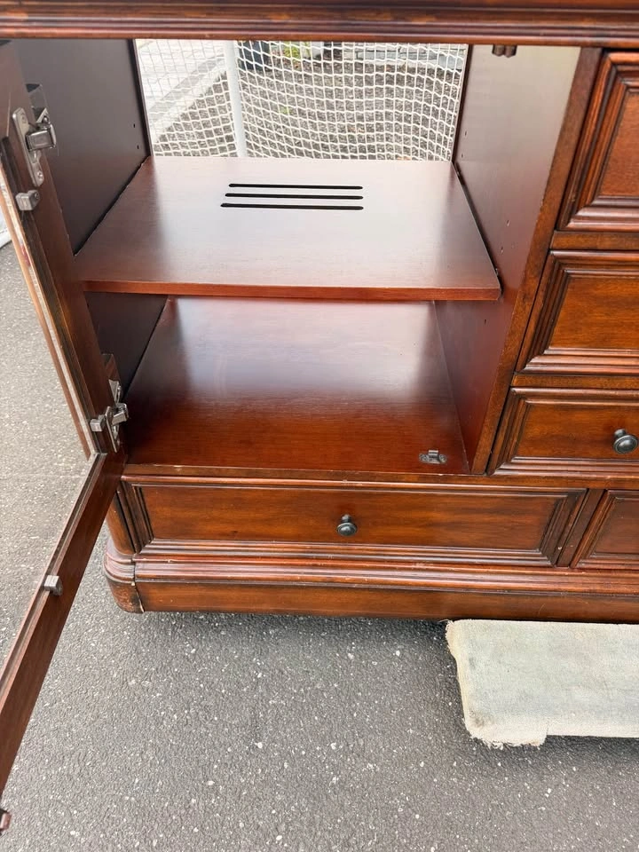 Solid Wood Golden Oak TV Console - photo 3