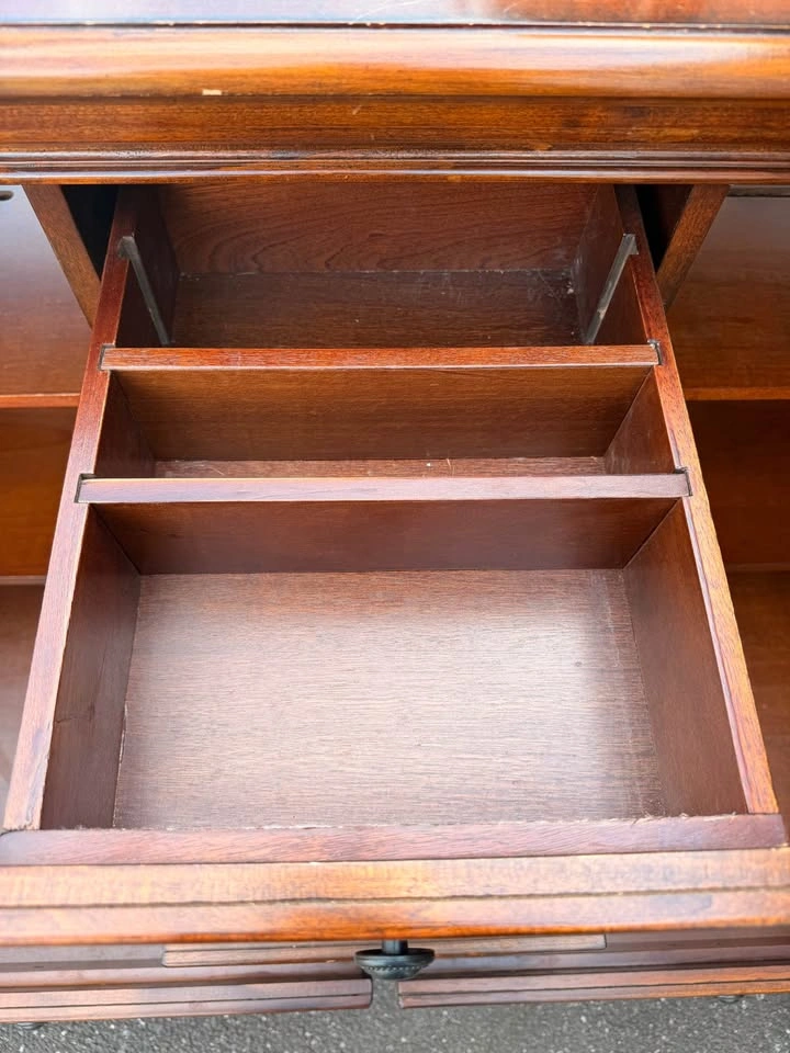 Solid Wood Golden Oak TV Console - photo 4