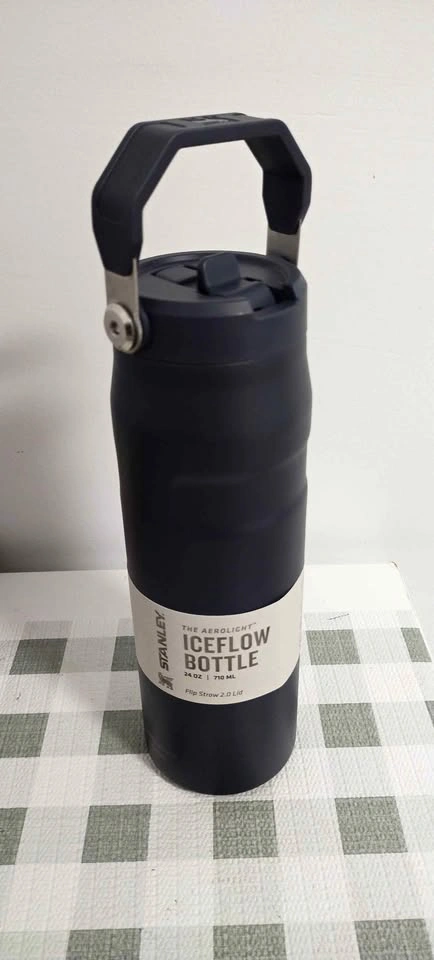 Stanley IceFlow Flip Straw 2.0 Water Bottle 24 oz